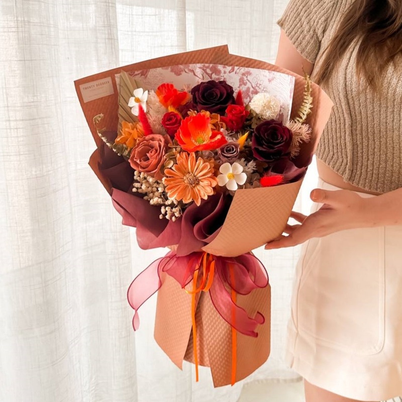 Danna Preserved Flower Bouquet (Klang Valley Delivery)