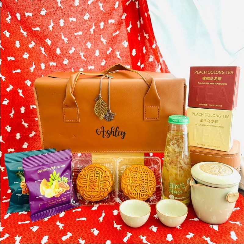 Circle of Harmony Mooncake Set – PU Leather Bag & Portable Travel Tea Set (Nationwide Delivery)  – Mooncake Festival 2025
