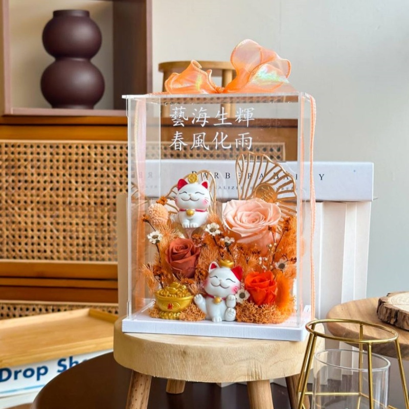 Flynn Preserved Flower Acrylic Box (Preserved Flower) | (Klang Valley Delivery)