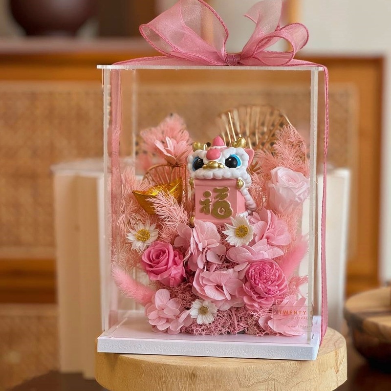 Bethan Preserved Flower Acrylic Box (Preserved Flower) | (Klang Valley Delivery)
