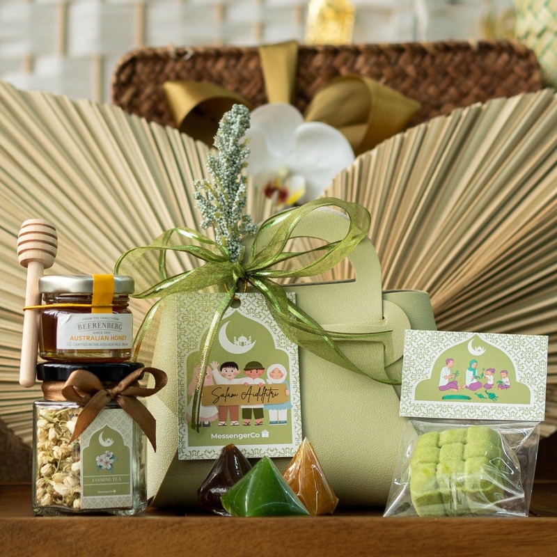 Raya 2023: Naurah (Set Of 2) | (Nationwide Delivery)