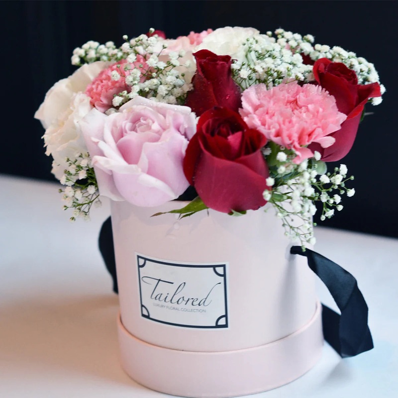 Mother’s Love Petite Flower Box (Klang Valley Delivery)