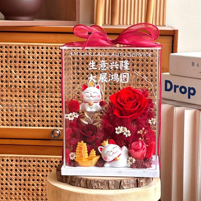Nellie Preserved Flower Acrylic Box (Preserved Flower) | (Klang Valley Delivery)