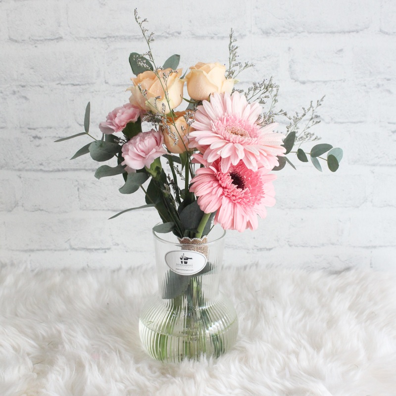 Venetia Flower Vase (Klang Valley Delivery Only)