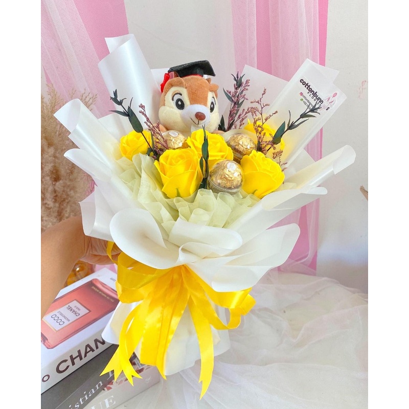 Graduation Bouquet Chipmunk Bear (Penang Delivery only)