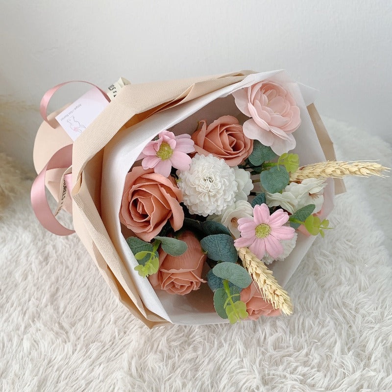 V2023 Galaxy Garden Bouquet ( Soap Flower ) (Johor Bahru Delivery)