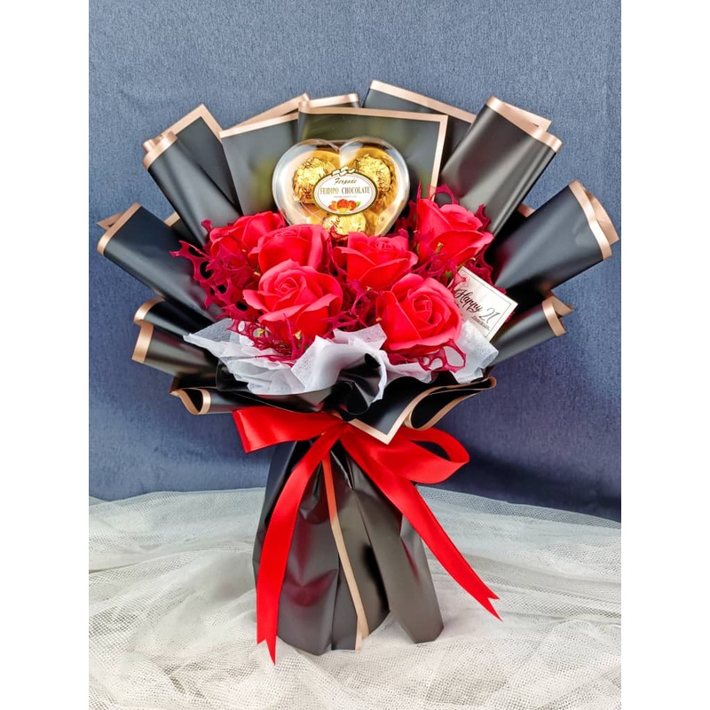 Soap Rose With Feidipo Chocolate Bouquet (Artificial Flower) | (Klang Valley Delivery Only)