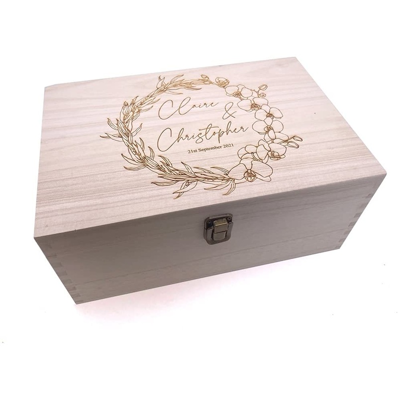 Personalised Wedding Keepsake Memory Box Any wording wreath and flowers