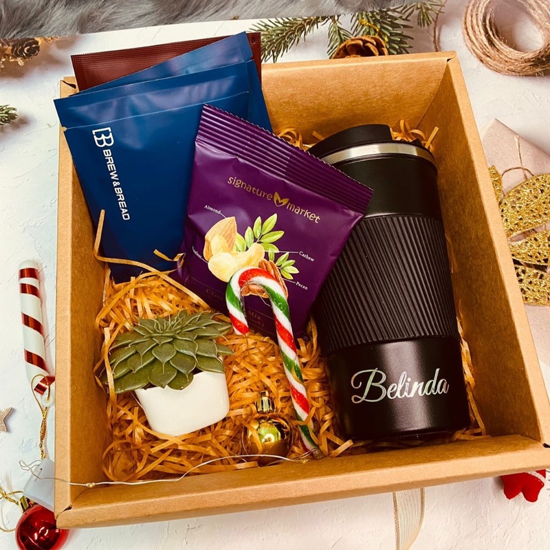 Christmas 2024: Personalised Travel Mug Tumbler with Coffee Gift Box Set (Nationwide Delivery)