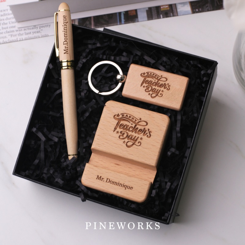 Teacher’s Day Gift Set – Personalised Wooden Pen, Phone Stand & Keychain