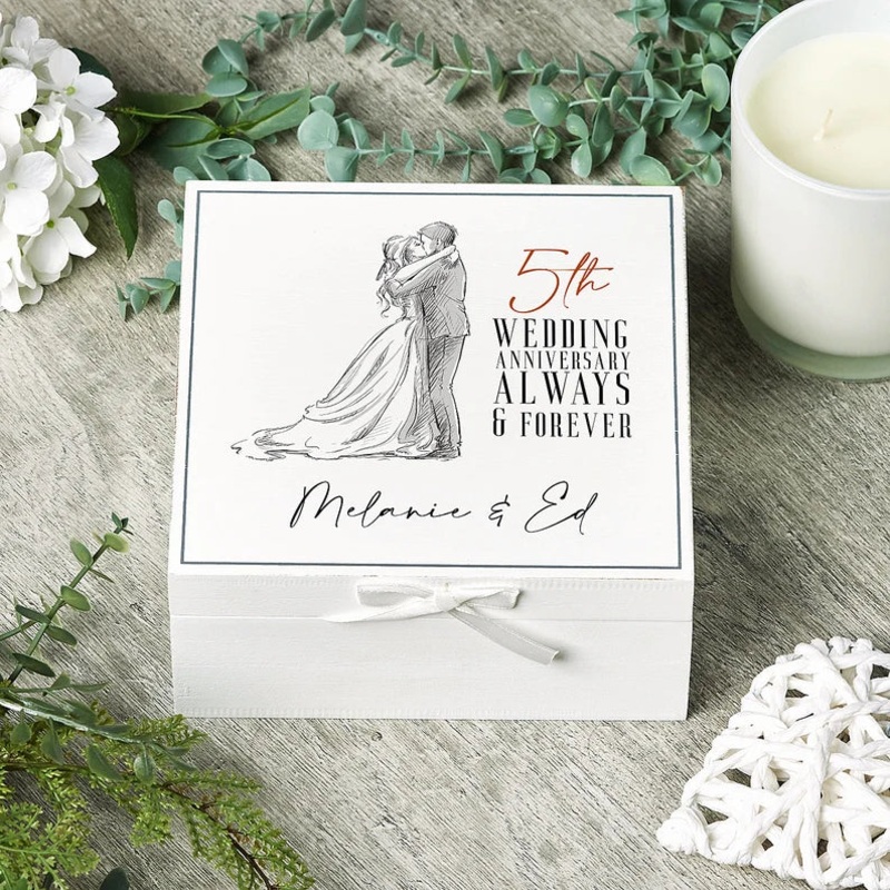 Personalised 5th Anniversary Vintage Wooden Box Keepsake Gift