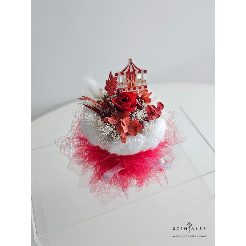 Scentales Carousel Waltz Dried & Preserved Flower Petite Bouquet (Klang Valley Delivery)