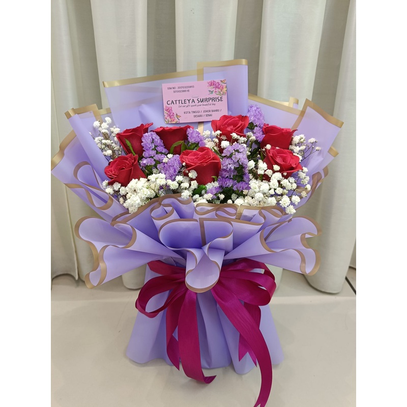 7 Hari Mencintaimu Bouquet (Fresh Flower) (Johor Delivery Only)